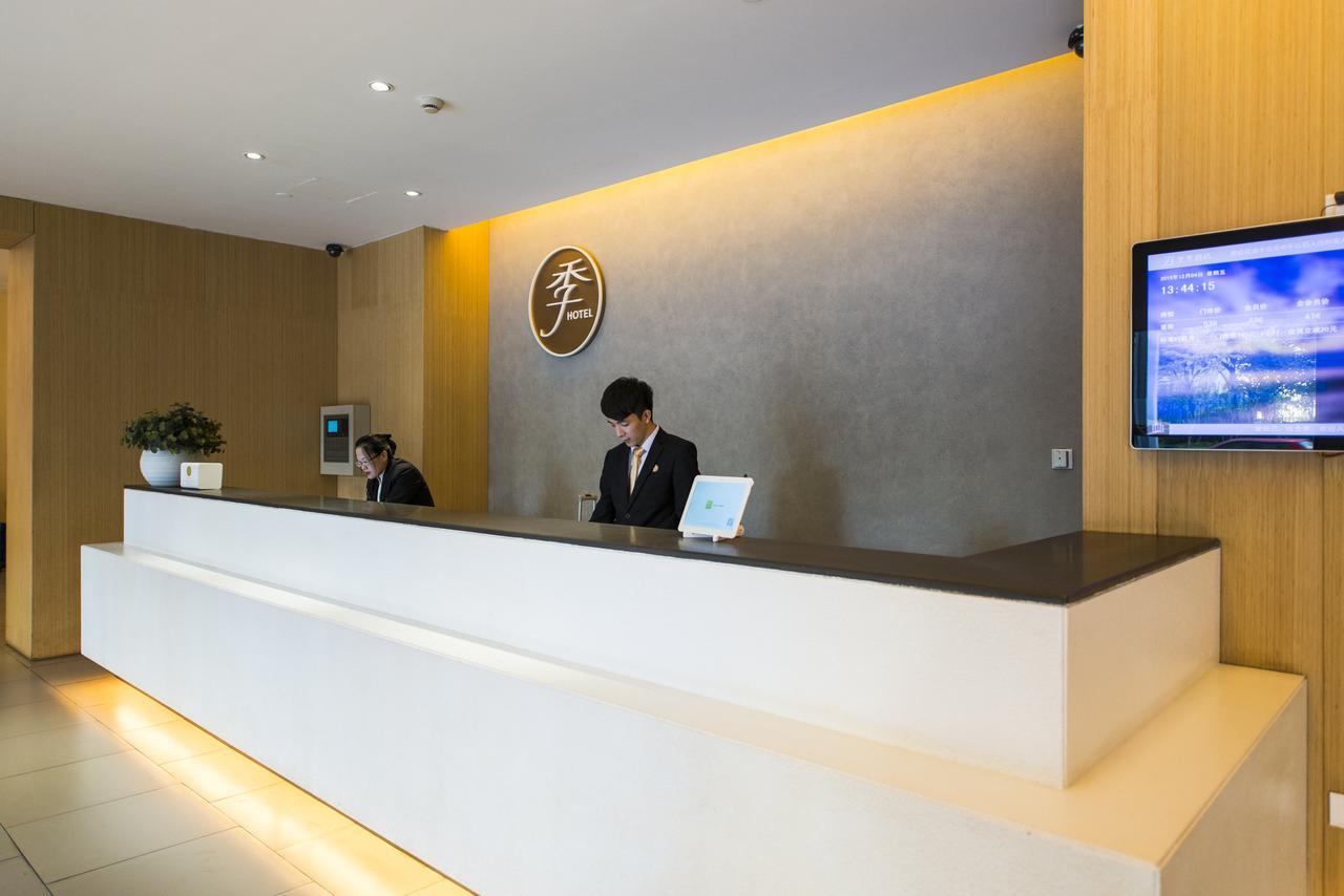 Ji Hotel Jentaj Kültér fotó