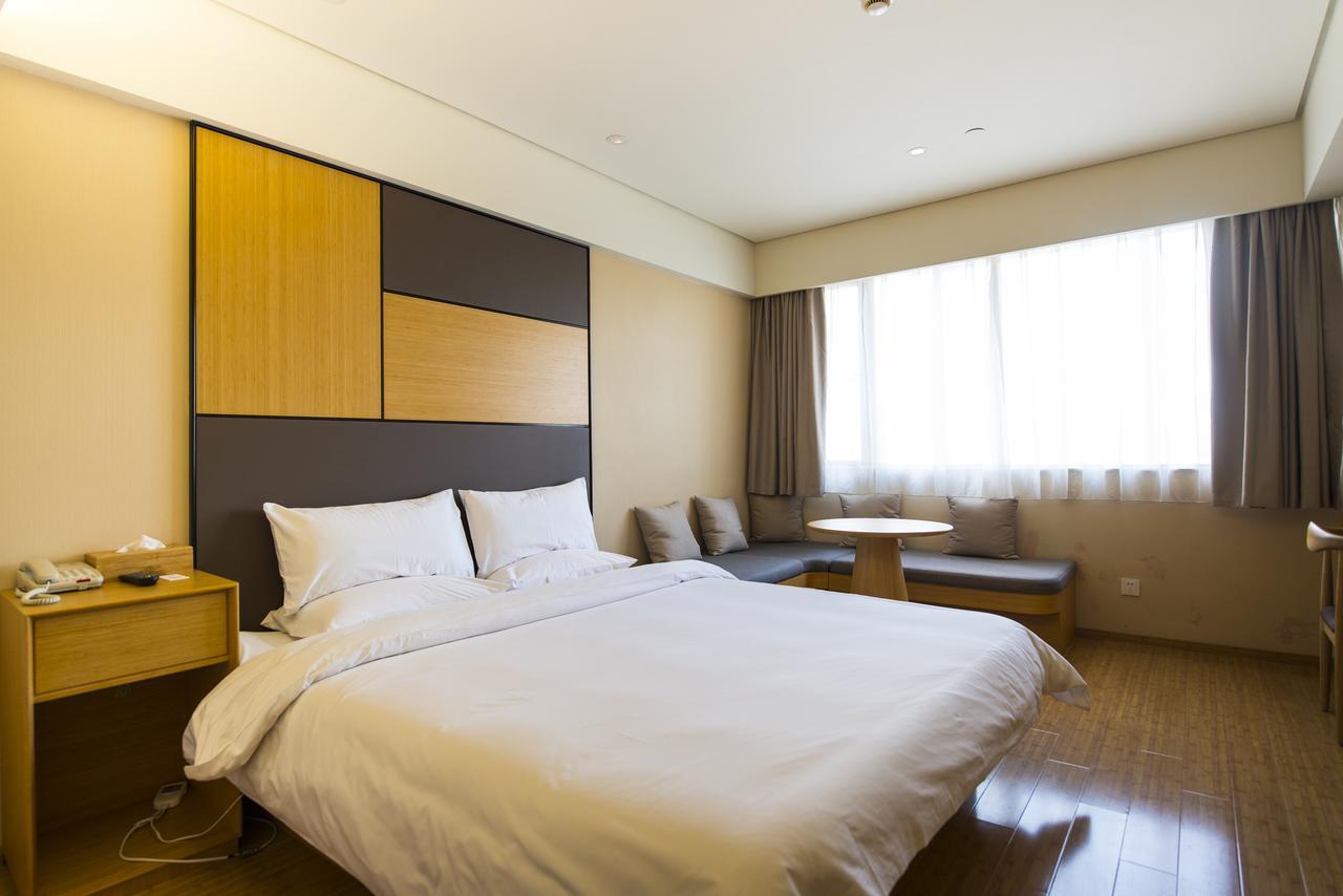Ji Hotel Jentaj Kültér fotó
