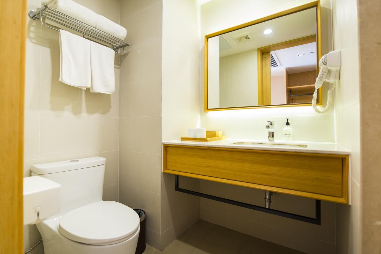 Ji Hotel Jentaj Kültér fotó